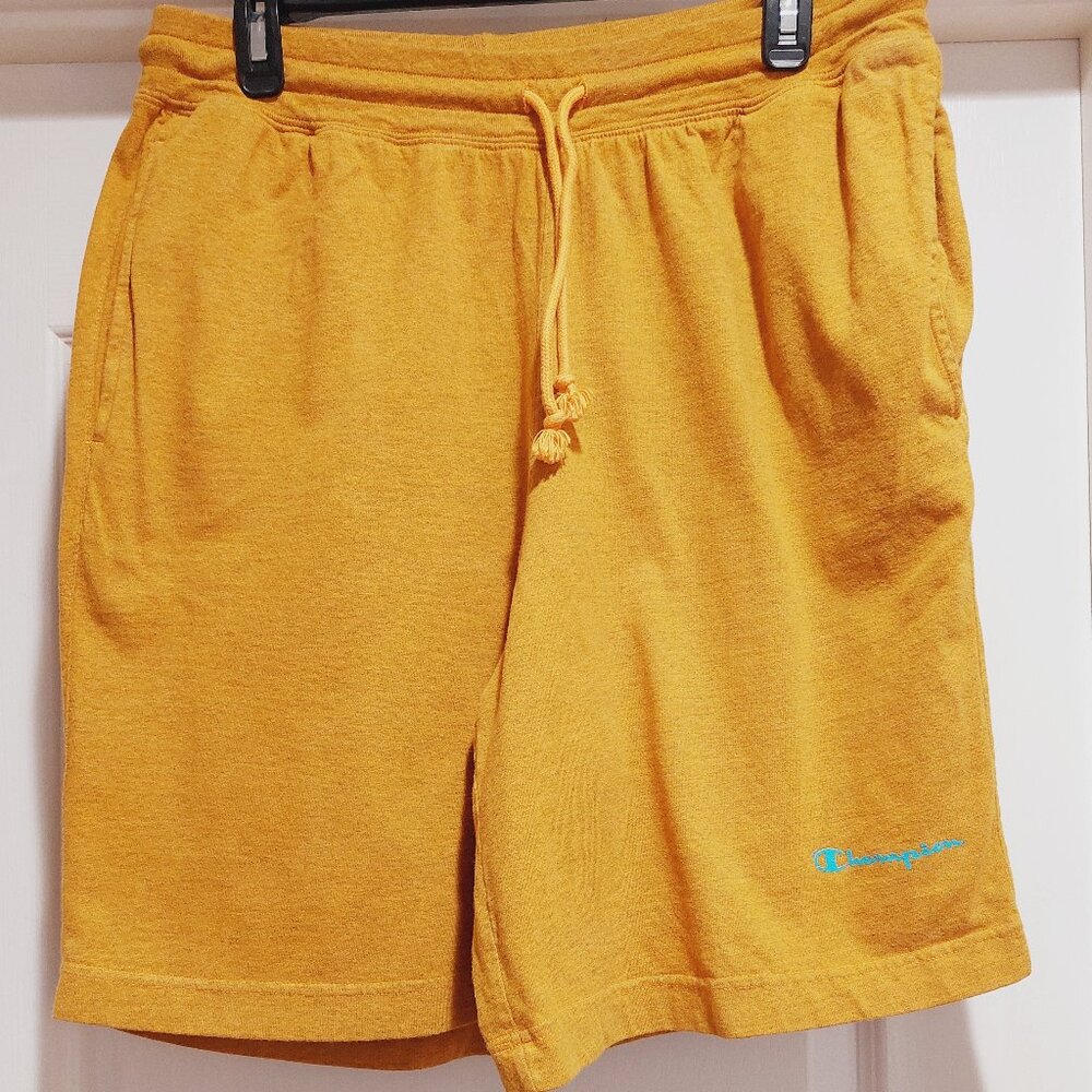 Men's Champion Logo Capri Special Dye Middleweight Workout Shorts Sz L